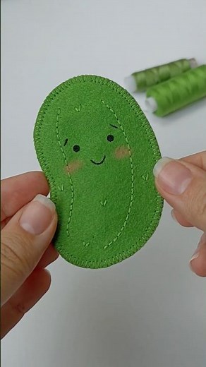Making a Cucumber Finger Puppet 🥒 Sewing Process