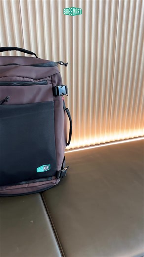 Say goodbye to messy packing and scramble-mode airport trips. The Blast Backpack expands from 28 L to 38 L, opens 180° for laptop access and has compartments for shoes, bottles & tech. | Bagsmart