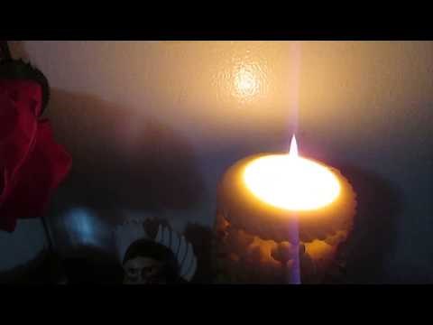 What is your candle flame telling you? Meanings behind the flame.