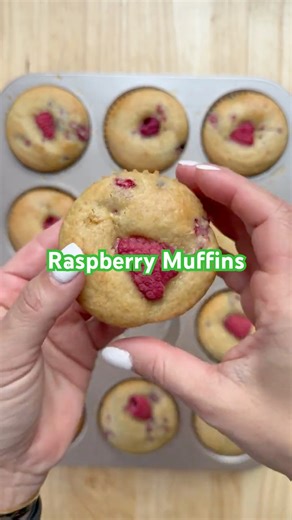 Raspberry Muffins