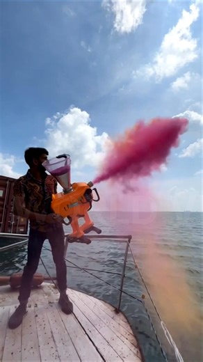 container me mile colour thrower machine #mystery #shorts #shortsfeed