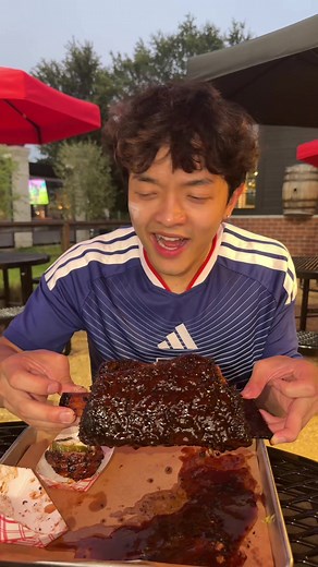 Japan fan tries Texan BBQ for the first time 🇯🇵 | texas bbq