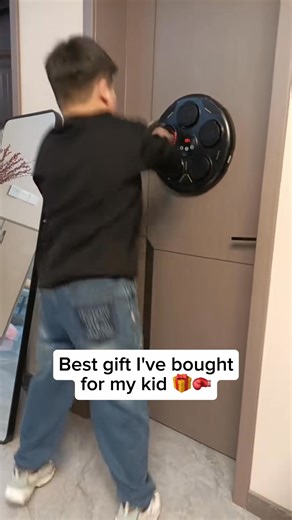 🎁 The Gift That Gives Back: Fitness, Focus, and Fun. You know the feeling: toys that are abandoned after a week. And screens that dominate all their attention. Rhythm Beat™ is different. It's the interactive training machine they'll actually ask to use—the perfect solution for active playtime indoors. Imagine the joy: Laughter, movement, and high-energy fun as they follow the rhythm and lights. No screens. Just genuine, healthy play. Why Rhythm Beat™ is the Perfect Gift for Your Child: Brain & 