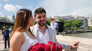 Documentaire | Paris : ville de l’amour et de l’arnaque