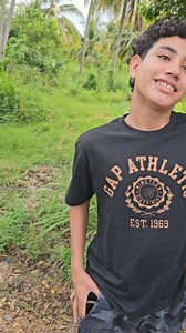 Elias de la Guarda Mandando saludos asus Fan | GRUPO F.L