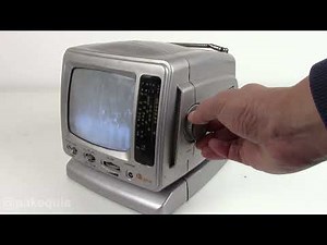 Raspberry Pi TV simulator demo video in a 5 inch tube TV