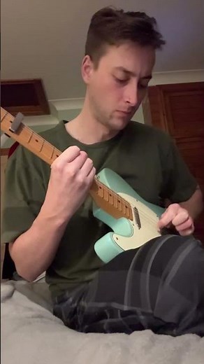 A little Tele magic from Will Andrew. ✨