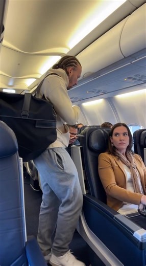 I paid for the same first class section as she did… 😒 | first class