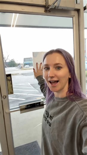 Honestly, this is a dream as a business owner!! But it’s still the hardest part of working a busy day. Turning families away is the worst! | Sierra Zagarri