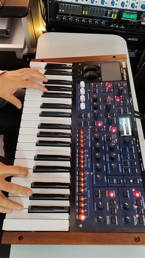 1K views · 13 reactions | Synthwave Exploration - Korg Multi/Poly ( 40 presets ) A 40-patch synthwave soundset for Korg MultiPoly, featuring lush pads, driving basses, shimmering leads, evolving sequences, and retro-futuristic textures for cinematic and electronic productions. #korg #korgmultipoly #synth #synthcloud | Synth 4 Cloud | Facebook