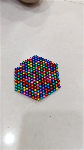Colourful mat using magnetic balls😍