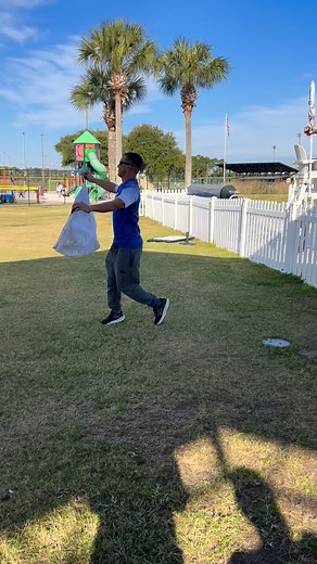 Day 2 🏊🏻‍♀️🧇🐚🕺🏼 | Canon-McMillan Swim & Dive