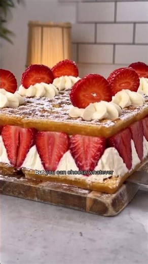 This Strawberry Waffle Cake Looks Way Too Easy 🤤🍓🧇 #WaffleCake #StrawberryDessert #Dessert