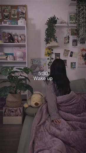 Another day of waking up and doing the things that matter. Choosing actions that help me become the person I want to be, one day at a time. Blank Spaces app, right there with me 🤍 #studytok #productivity #studyvlog #studymotivation #lockedin