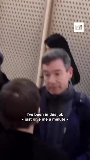 A confrontation went viral after activists attempted a citizen’s arrest of Lawrence Gosden, accusing him of public nuisance tied to ongoing environmental damage and rising household bills. The incident did not take place on a beach. Protesters cited Section 24A of the Police and Criminal Evidence Act, which allows limited citizen arrests in England and Wales, and filmed the exchange while demanding answers about repeated pollution incidents, plastic bio beads, and why customers are facing bill i