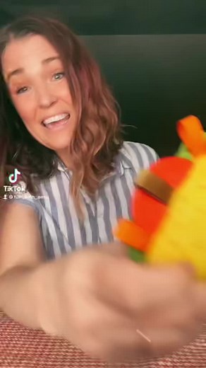 Fun Taco Tuesday Song and Puppet Show for Kids