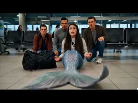 Teen Girl into Mermaid Transformation Scene!