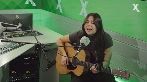Gigi Perez - Sailor Song (acoustic) | Radio X