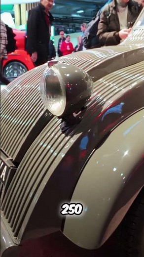 Der Citroen 2CV: Unter einem Regenschirm auf vier Rädern! #retromobile2026 #svensgarage