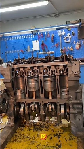 How do the valves work without the camshaft rotating?