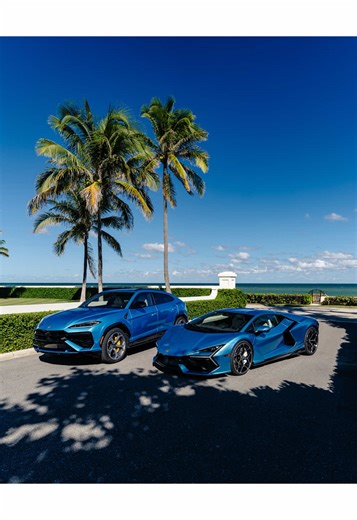 Beautiful Duo in Blu Aegir! #LamboPalmBeach