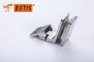 [Hot Item] OEM Tempered Glass Door Hardware Frameless High Quality ASTM-Standard 135 Degrees Wall-to-Glass Hinges for Glass Door