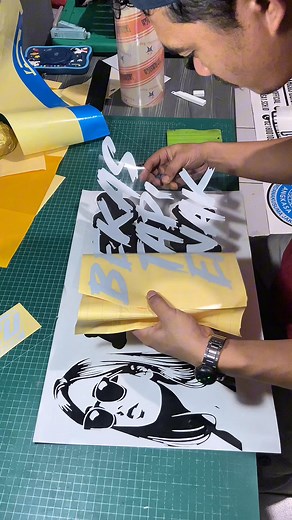 4.6K views · 178 reactions | menggunakan cara sederhana untuk menempelkan sticker cutting!! #stikercutting #stickers #edukasi #sticker #tutorial | Kholis Tadore | Facebook