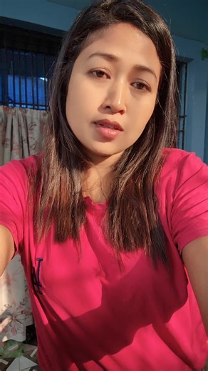 Bright Pink T-Shirt Style for Everyday Wear