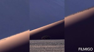 "Rondloper". Hierdie liedjie van my het omtrent rondgeloop. My broer het hom gekry van een van sy pêlle in Australië. Duet saam Ernie Bates oor Swakopmund, Namibië. Hoop julle hou daarvan😊👍🏻🙏 | Stephan Visagie