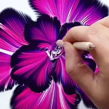 bBeautiful flower bpainting with Ball chain 🤩 | Designer Gemma77