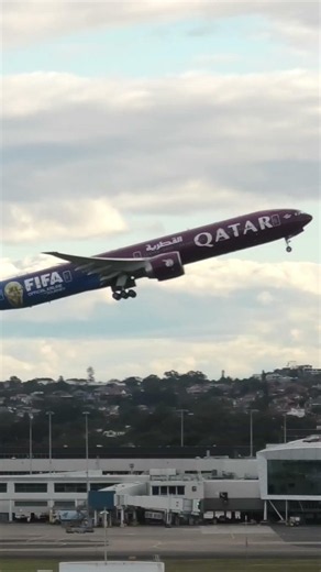 FIFA World Cup 2026 Lights Up Sydney Airport! Qatar Airways B77W ✈️⚽