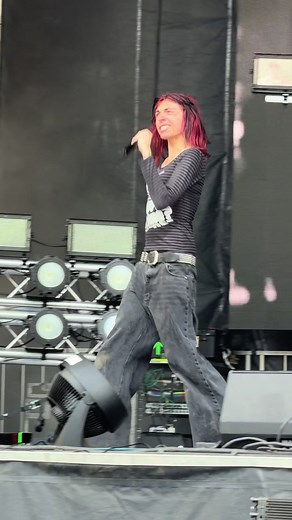 Jane Remover Dancing With Your Eyes Closed Live Concert