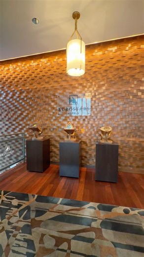 Eurostars Magnificent Mile Chicago Hotel Tour | Downtown Chicago Stay