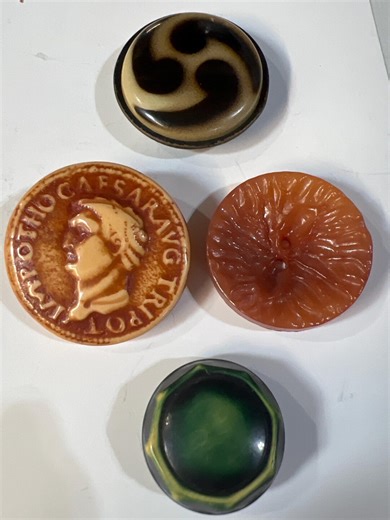 Vintage Bakelite Buttons Lot Carved Roman Coin Orange Catalin Green Swirl Art Deco - Etsy
