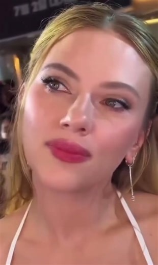 Queen 👸 perfect #scarlttjohansson @Scarlett Johansson Fans 🎀