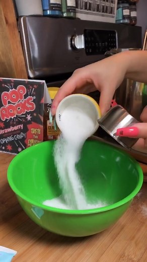We’re not sure if this will work but we might as well try! 💞😂 Homemade Pop Rocks!