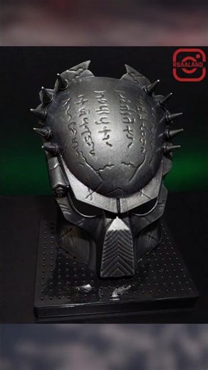 Repainted a $2 bootleg Predator mask #predator #yautja #avp #alienvspredator #shorts