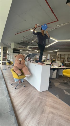 Hit the Sale while it’s still hot! 🔥 Shop your favs at a Fastrack store near you or online! Sale starts today. #Fastrack #FastrackWatch #FastrackWorld #HotSteals #Offers #WatchesofInstagram #Sale | Fastrack