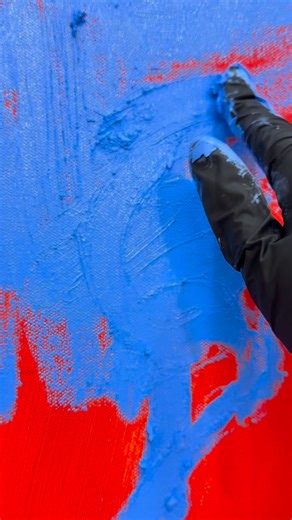 Didn’t expect to come full circle but here we are. This piece is for a commission and is my largest painting to date 😱 I’ll share more about this painting once it’s complete and in my collector’s space 🤭 And yes, the oil stick does smooth out completely - you can use your hand or a paint brush to do this 💙 #vancouverartist #canadianartist #foodart #oilpainting #texture #fingerpainting #oilstick #commissionart #contemporaryartwork | Courtney Caroline Art