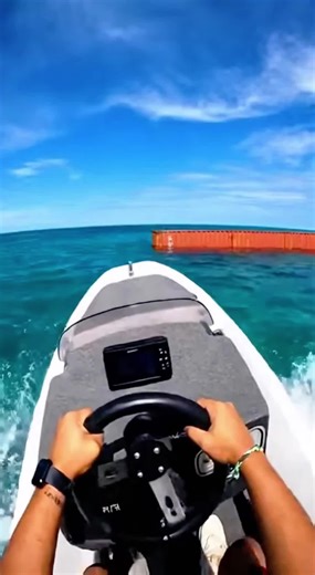 การค้นพบที่น่าทึ่ง #fyp #foryoupage❤❤ #ocean #containership #wolink | shipping container found in ocean