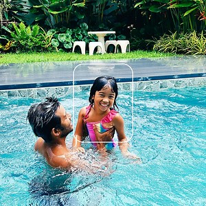 1.4K views · 159 reactions | Capture everyday extraordinary moments in one take. With Single Take, you can capture up to 10 photos and videos at once. Explore #withGalaxy S20. | Samsung | Facebook