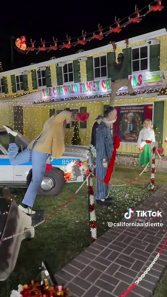 Casa decorada en downey California #downey #decor #christmas #hiddengems #housedecor
