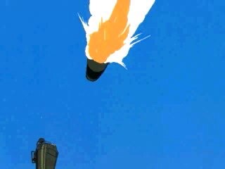 @KWWW_KWWW_KWWW 当時自主制作のセル画をデジタイズしてた映像がこんなの。まー何の影響受けてるのか丸わかりですね…てな次第で４℃からの話があったときに方法論は明確で自信もあったのですよ。実績は全然無かったけどな！