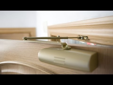 Installing a door closer - Bricomania