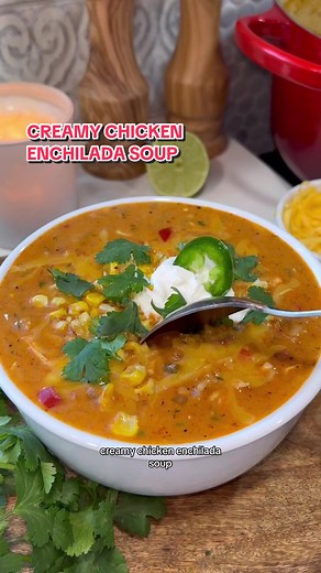 Creamy Chicken Enchilada Soup Recipe for Easy Dinner