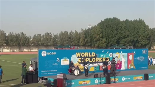 Explore the Melodies of 'Lamhey' - A Desi Song