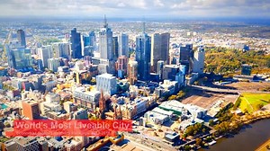 La Trobe University Australia (25% Scholarship)  স্কলারশিপ নিয়ে...