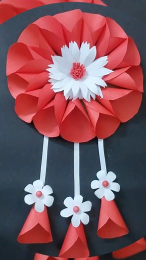 Easy paper craft wall hanging #wallhanging #papercraft #handmade #craft | Handmade creativity