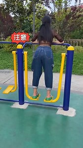 My pants are too big, I have a solution. Use this!【久久好物】 #久久好物 #搞笑 #funny #fyp #reels #shorts | 久久好物