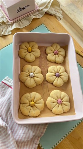Spring Flower Cookie Idea